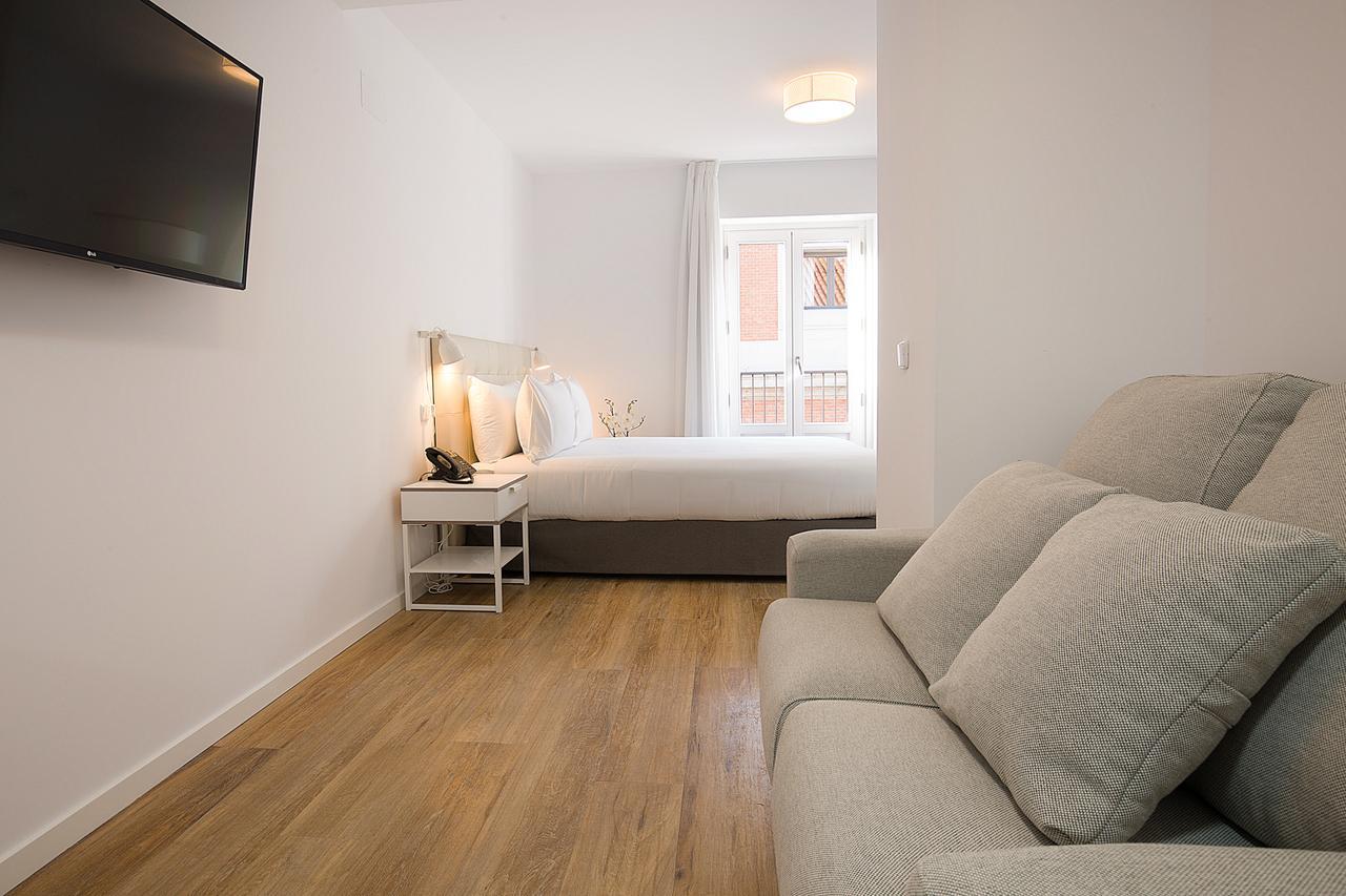 Apartamentos Tandem La Bolsa 4 마드리드 외부 사진
