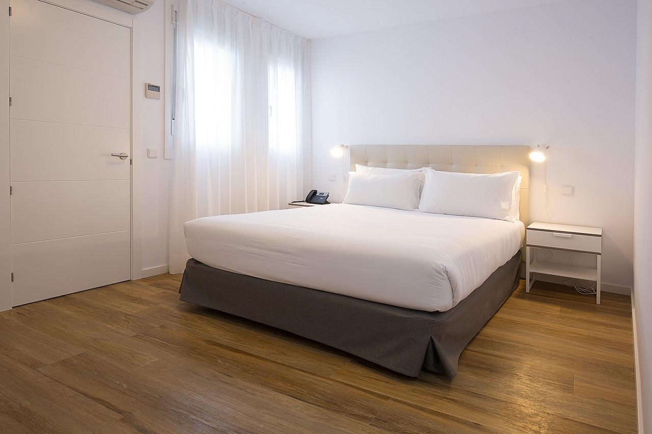 Apartamentos Tandem La Bolsa 4 마드리드 외부 사진